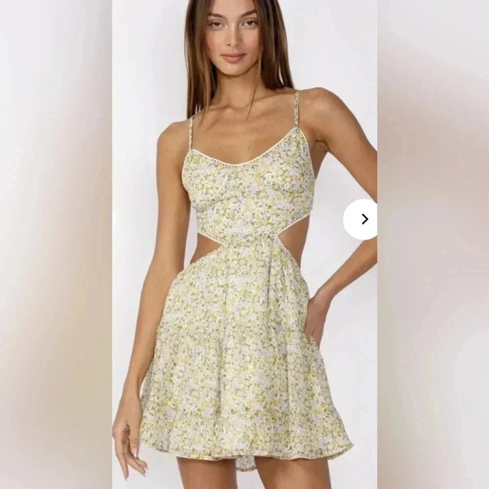 Sky To The Moon Floral Print Mini Dress